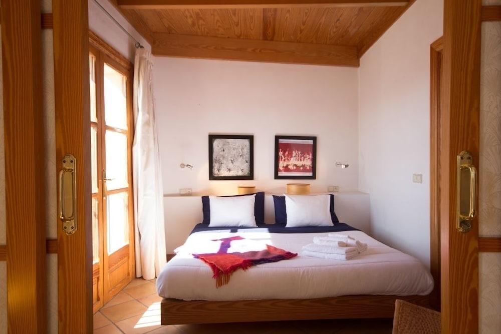 Semesterbostad Townhouse In 300 Mts To The